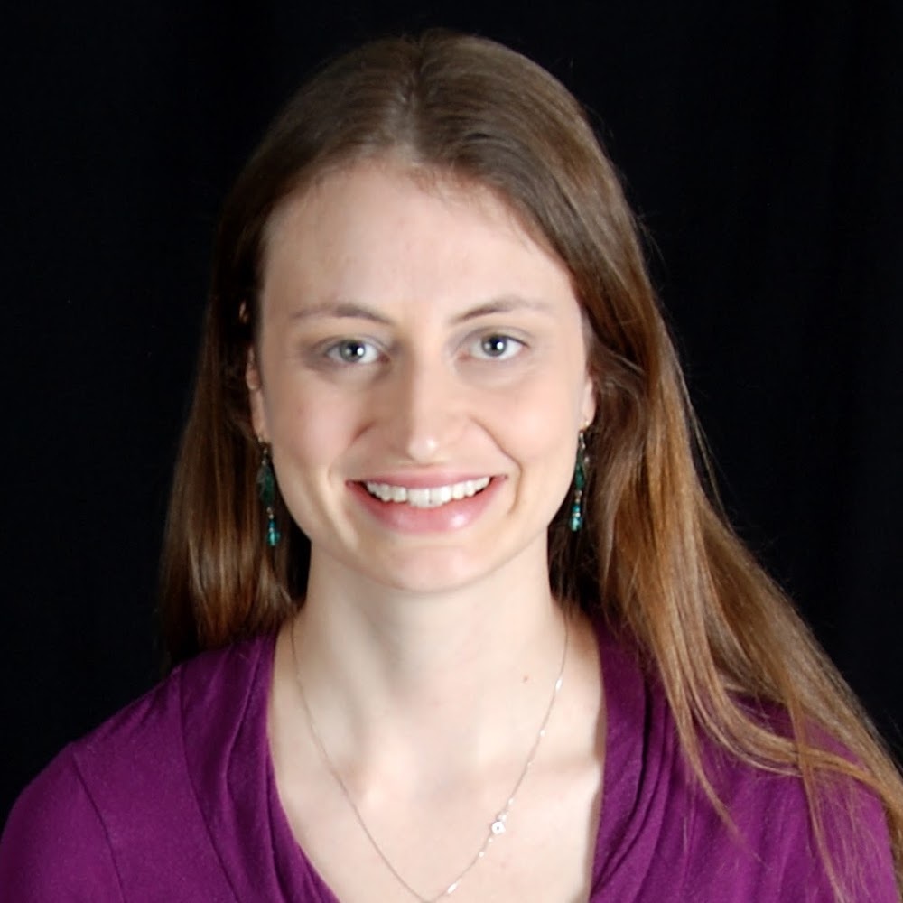 Meet your Posher, Leora